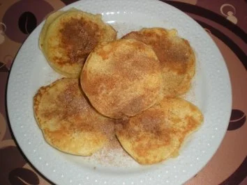 Rezept: Süßspeise: Apfelküchle Süßspeise: Apfelküchle - Rezept