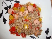 Gemüsegerichte: Paprika-Buchweizentopf mit Würstchen - Rezept