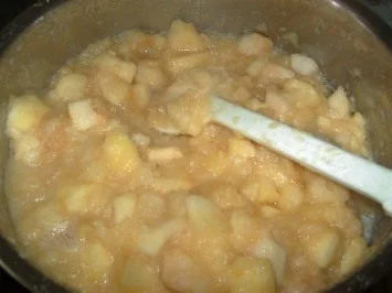 Rezept: Apfelkompott, einfach Bild Nr. 2 Apfelkompott, einfach - Rezept - Bild Nr. 2