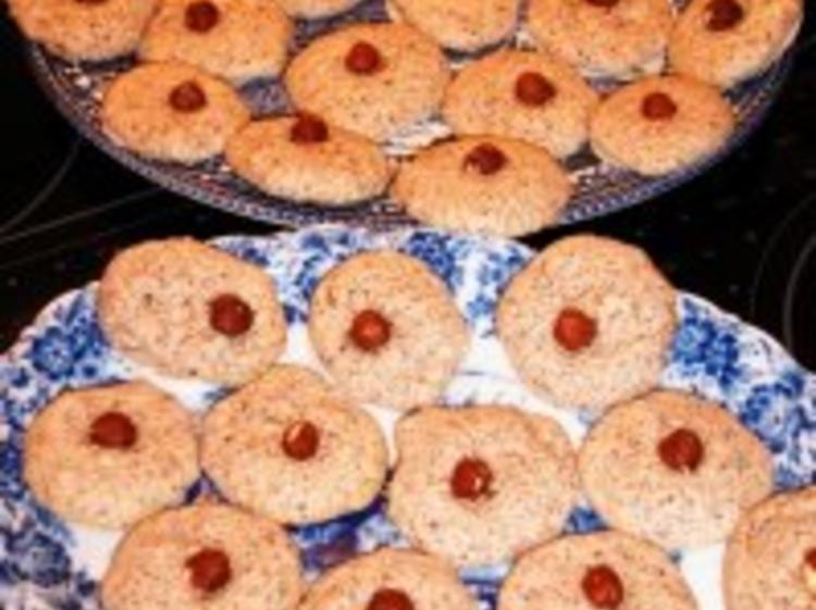 Haselnussmakronen .... ich liebe sie.... - Rezept mit Bild