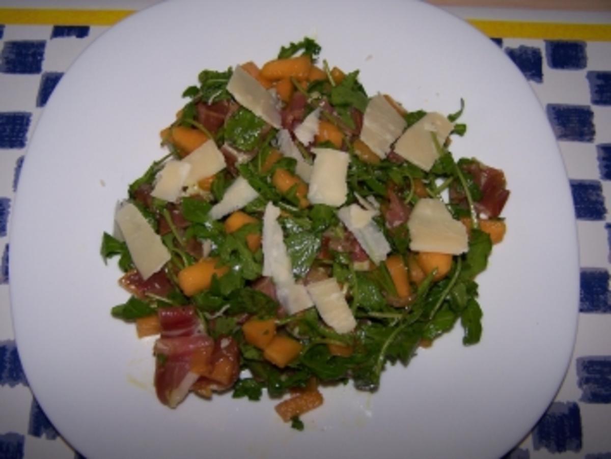Melonen-Schinken-Salat - Rezept mit Bild - kochbar.de