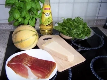 Melonen-Schinken-Salat - Rezept - Bild Nr. 2