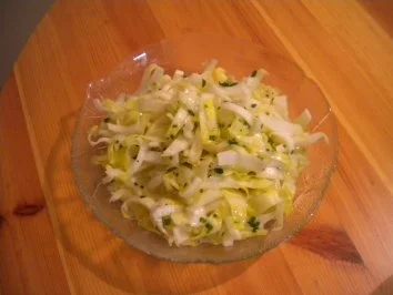 Schweinsmedaillon, Risotto Napoli und Brüsselersalat - Rezept