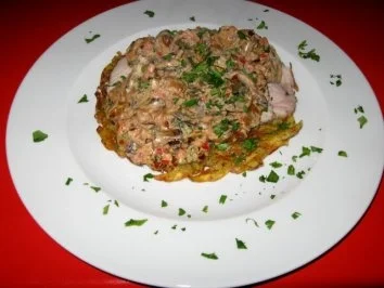 Rezept: Rösti mit pikanten Champignons Rösti mit pikanten Champignons - Rezept