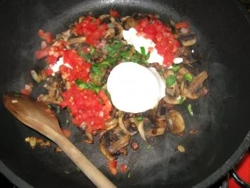 Rezept: Rösti mit pikanten Champignons Bild Nr. 4 Rösti mit pikanten Champignons - Rezept - Bild Nr. 4