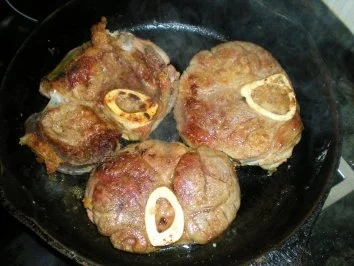 Rezept: FLEISCH: Osso Buco a la Emi Bild Nr. 3 FLEISCH: Osso Buco a la Emi - Rezept - Bild Nr. 3