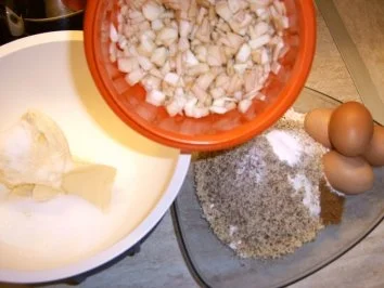 Rezept: Waffeln mit Äpfeln und Nüssen Waffeln mit Äpfeln und Nüssen - Rezept