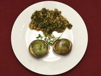 Feige gefüllt mit Ziegenfrischkäse und Walnuss-Thymian-Vinaigrette (Philipp Sonntag) - Rezept