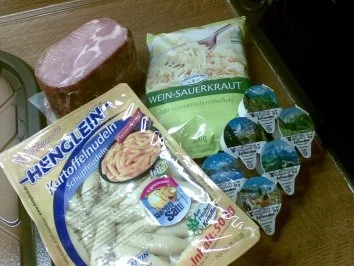 Rezept: Schupfnudeln mit Sauerkraut und Kasslerwürfel Bild Nr. 2 Schupfnudeln mit Sauerkraut und Kasslerwürfel - Rezept - Bild Nr. 2