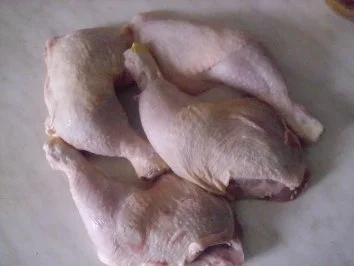 Hähnchen an Traubenkraut mit Halbseidene Klöße - Rezept - Bild Nr. 2