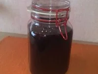 Holunderbeer-Likör - Rezept