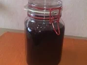 Holunderbeer-Likör - Rezept