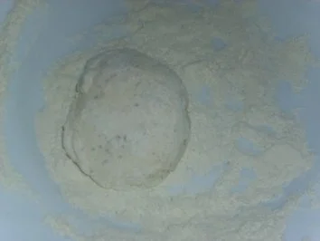 Rezept: Panierte Mozzarella-Medaillons auf Salat Bild Nr. 3 Panierte Mozzarella-Medaillons auf Salat - Rezept - Bild Nr. 3