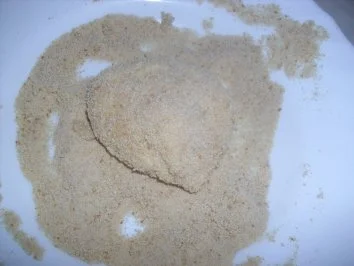 Rezept: Panierte Mozzarella-Medaillons auf Salat Bild Nr. 5 Panierte Mozzarella-Medaillons auf Salat - Rezept - Bild Nr. 5