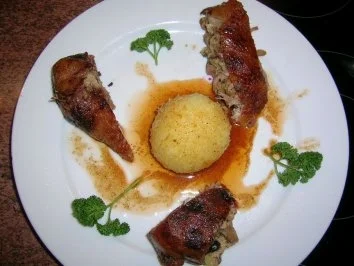 Rezept: Gefüllte aber ENTBEINTE Ente mit Maronen ud Cranberries - schmeckt auch kalt sehr lecker mit entsprechender Beilage Bild Nr. 3 Gefüllte aber ENTBEINTE Ente mit Maronen ud Cranberries - schmeckt auch kalt sehr lecker mit entsprechender Beilage - Rezept - Bild Nr. 3