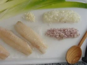 Dorschfilet im Lauchmantel auf Kartoffelstampf und Petersilienbutter - Rezept - Bild Nr. 3