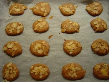 Mandel-Sirup-Taler... einfach... - Rezept - Bild Nr. 3