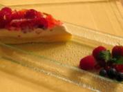 Schmandtorte mit Beeren - Rezept