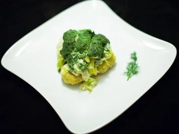 Seeteufel mit Kräuterkruste auf Lauch - Rezept