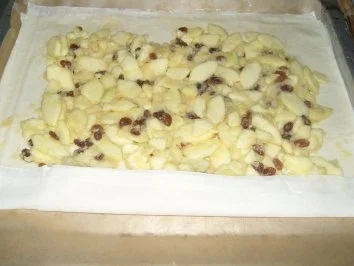 Apfelstrudel mit Vanillesabayon - Rezept - Bild Nr. 2