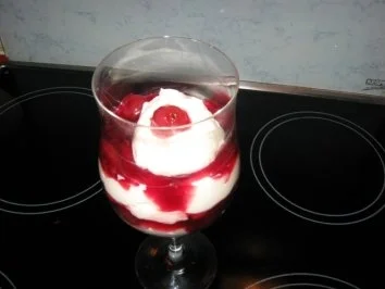 Rezept: Eierlikör - Creme Bild Nr. 6 Eierlikör - Creme - Rezept - Bild Nr. 6