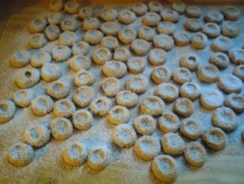 Rezept: PLÄTZCHEN: Husarenkrapferl Bild Nr. 9 PLÄTZCHEN: Husarenkrapferl - Rezept - Bild Nr. 9