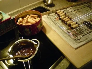 PLÄTZCHEN:  Schokostangen - Rezept - Bild Nr. 5