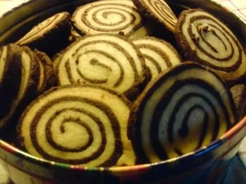 PLÄTZCHEN:  Schwarz-Weiß-Gebäck - Rezept - Bild Nr. 6