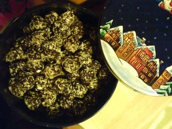 Rezept: PLÄTZCHEN: Rumkugeln PLÄTZCHEN: Rumkugeln - Rezept