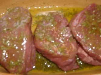 Kräuterrinderfilet mit heißem Gorgonzola - Rezept - Bild Nr. 2