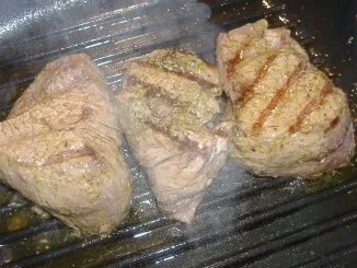 Kräuterrinderfilet mit heißem Gorgonzola - Rezept - Bild Nr. 5