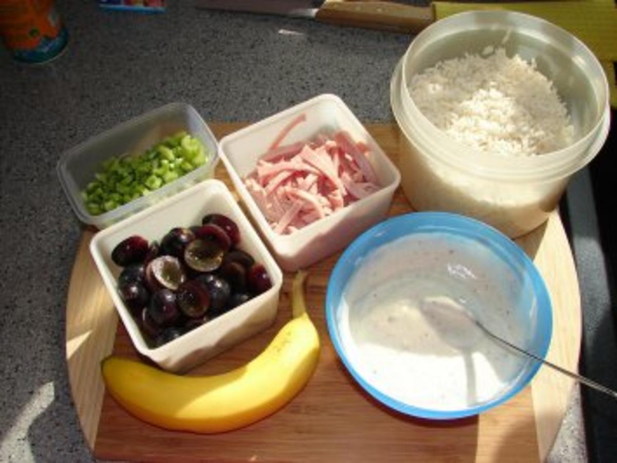 Salate:  Reissalat mit Schinken und Obst - Rezept - Bild Nr. 2