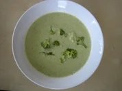 Rezept: Brokkolicremesuppe Brokkolicremesuppe - Rezept
