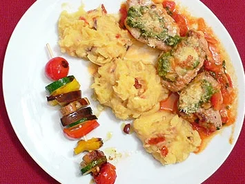 Rezept: Mediterrane Kräuterschweinemedaillons Mediterrane Kräuterschweinemedaillons - Rezept