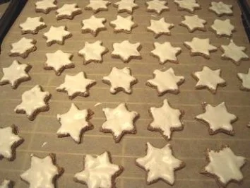 Rezept: Zimtsterne Bild Nr. 5 Zimtsterne - Rezept - Bild Nr. 5