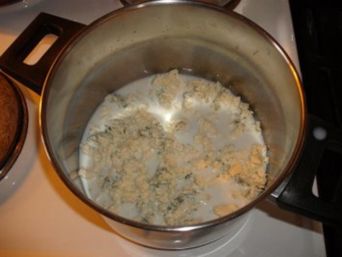 Geräucherter Wildlachs mit grünen Nudeln in Käse-Sahne Soße - Rezept - Bild Nr. 4