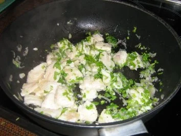 Rezept: Pangasius in Kräutersauce mit Spaghetti Bild Nr. 5 Pangasius in Kräutersauce mit Spaghetti - Rezept - Bild Nr. 5