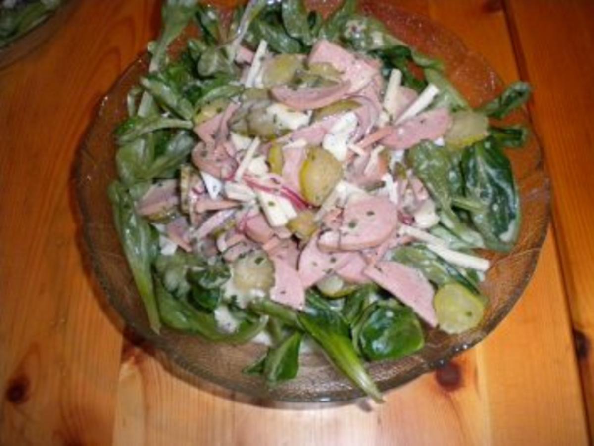 Wurst-Käsesalat - Rezept mit Bild - kochbar.de