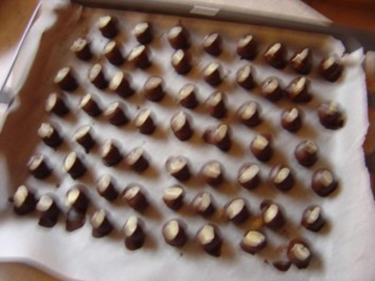 Marzipan Konfekt mit Rumrosinen - einfach - 440 kcal/100g