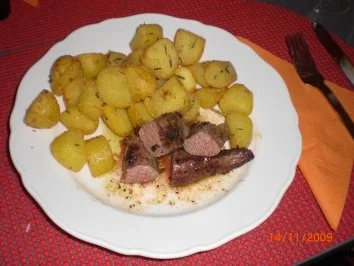 Lammfilet mit Rosmarinkartoffel - Rezept - Bild Nr. 6