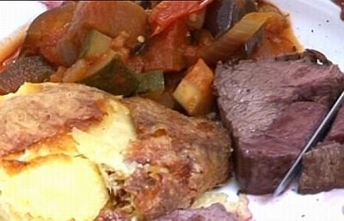 Bilder für Rinderfilet mit Kartoffelgratin und Ratatouille-Gemüse - Rezept