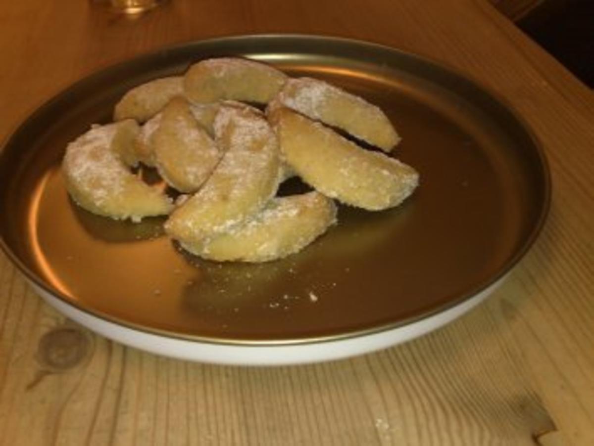 Bilder für Weihnachtsplätzchen - Vanillekipferl - Rezept