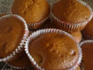 Rezept: Vanillige Kirsch Muffins Bild Nr. 4 Vanillige Kirsch Muffins - Rezept - Bild Nr. 4