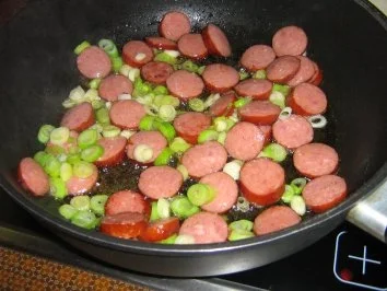 Rezept: Broccoli-Wurst-Nudelpfanne Bild Nr. 5 Broccoli-Wurst-Nudelpfanne - Rezept - Bild Nr. 5