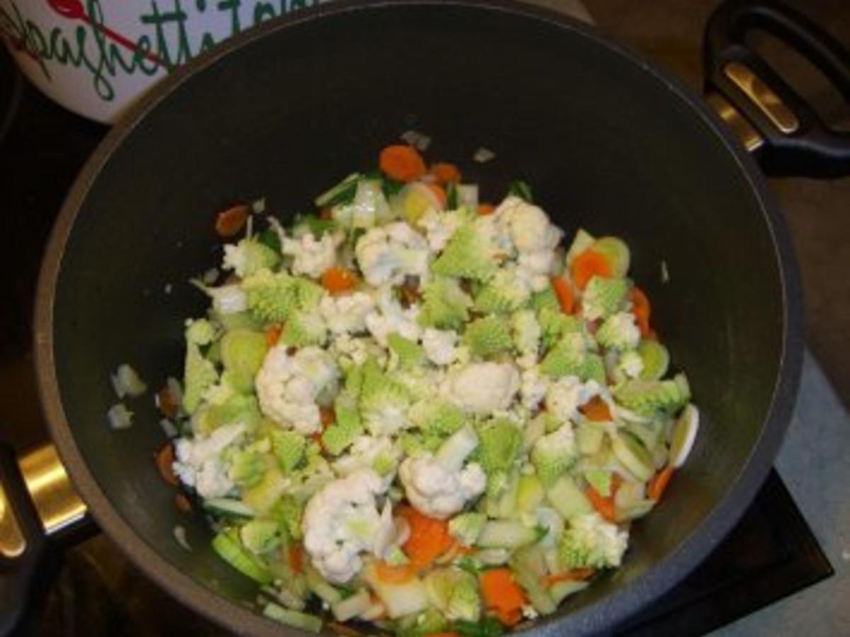 Romanesco Blumenkohl Suppe mit Pak Choi Senfkohl - einfach - von Fw ...