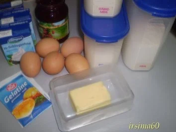 Wickeltorte mit Preiselbeersahne - Rezept - Bild Nr. 2