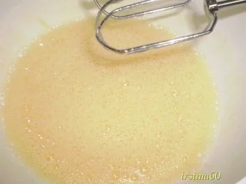 Wickeltorte mit Preiselbeersahne - Rezept - Bild Nr. 3