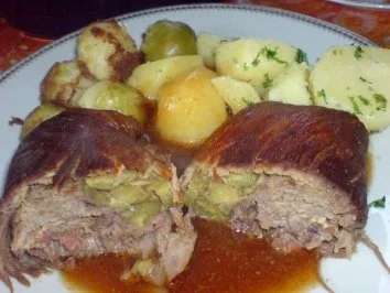 Rezept: Rinderroulade mit Rosenkohl-Gemüse Bild Nr. 2 Rinderroulade mit Rosenkohl-Gemüse - Rezept - Bild Nr. 2