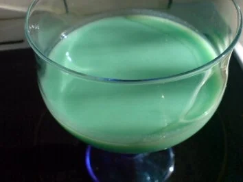 Buttermilchspeise - Waldmeister - Rezept - Bild Nr. 9