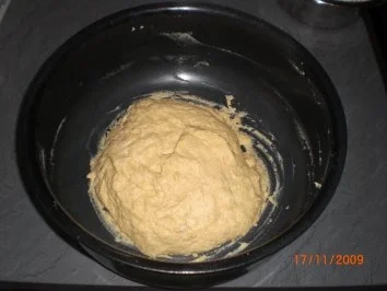 Rezept: Weihnachtsstollen Bild Nr. 10 Weihnachtsstollen - Rezept - Bild Nr. 10